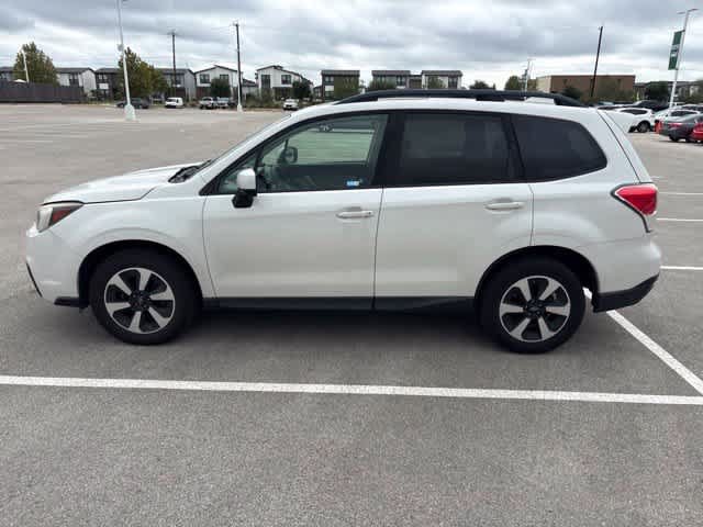 Used 2018 Subaru Forester 2.5i Premium AWD/4WD image 2