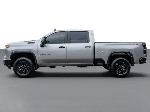 Used 2026 Chevrolet Silverado 2500 Custom w/ Custom Convenience Package AWD/4WD image 9