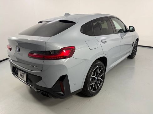 Used 2025 BMW X4 xDrive30i w/ Premium Package AWD/4WD image 5