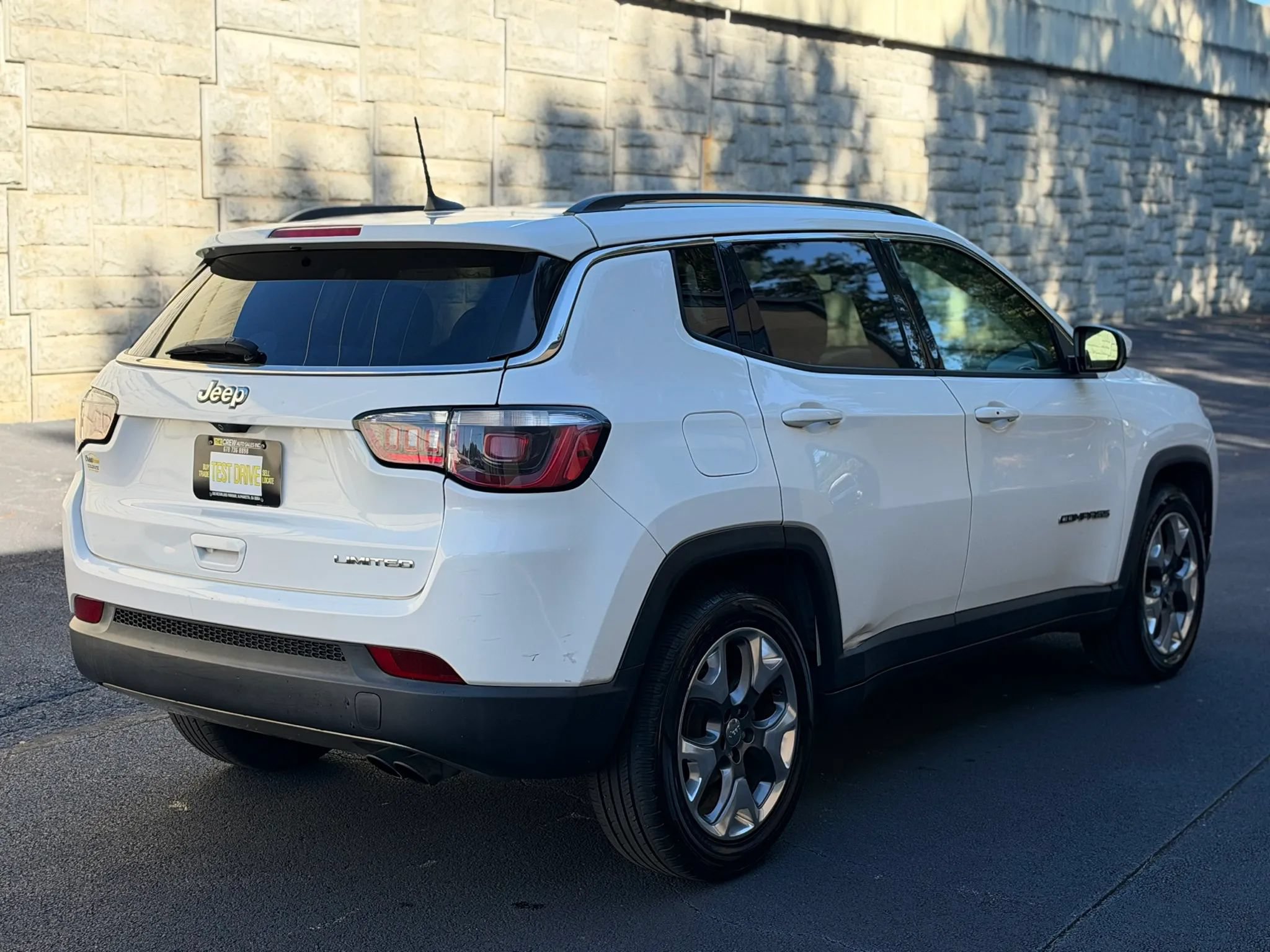 Used 2020 Jeep Compass Limited FWD image 6