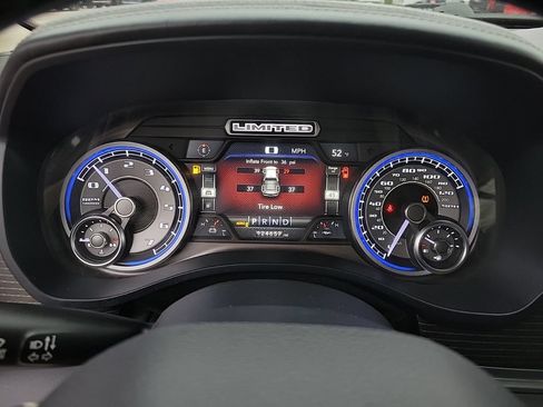 Used 2022 RAM 1500 Limited AWD/4WD image 24