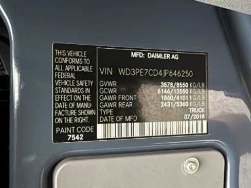 Used 2018 Mercedes-Benz Sprinter 2500 image 35
