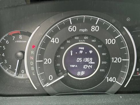 Used 2015 Honda CR-V LX image 11