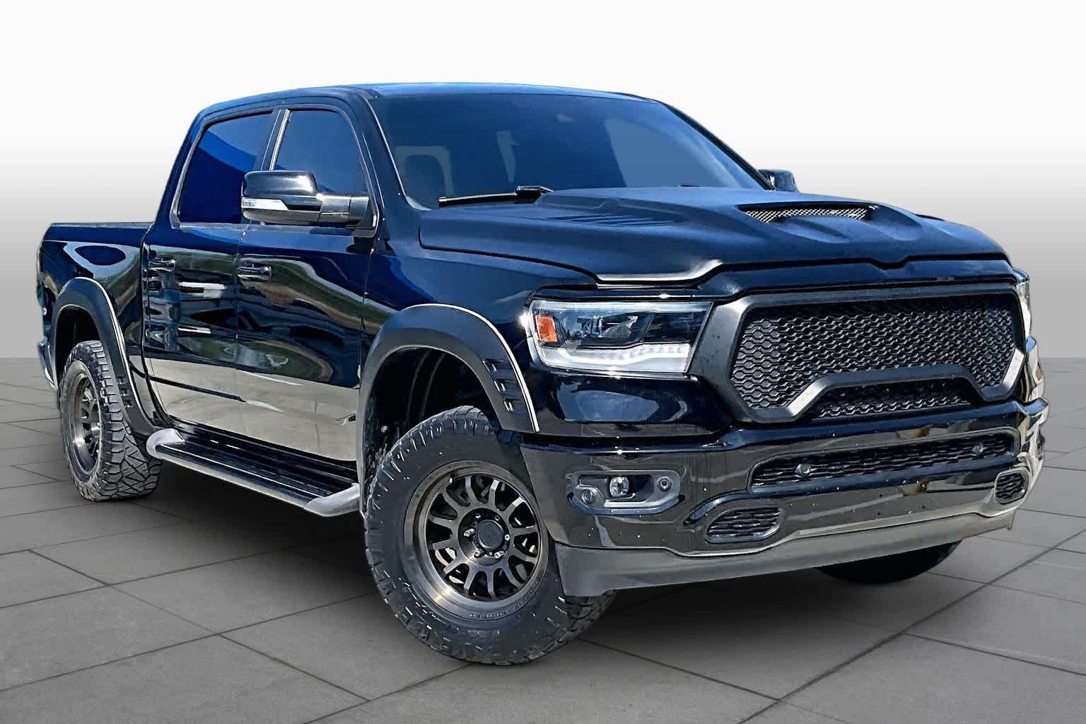 Used 2022 RAM 1500 Big Horn RWD image 3