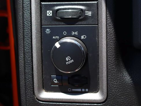 Used 2019 RAM 1500 Express w/ Express Value Package RWD image 23