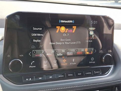 Used 2021 Nissan Rogue SL w/ Premium Package image 24