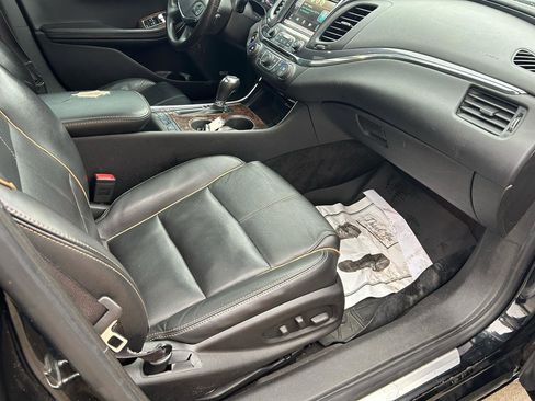 Used 2015 Chevrolet Impala LTZ FWD image 12
