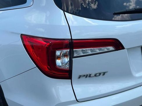 Used 2021 Honda Pilot EX-L image 9