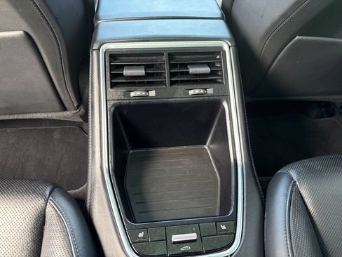 Used 2017 Porsche Panamera Turbo AWD/4WD image 16