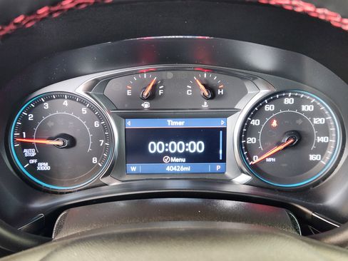 Used 2023 Chevrolet Equinox RS w/ RS Leather Package image 17