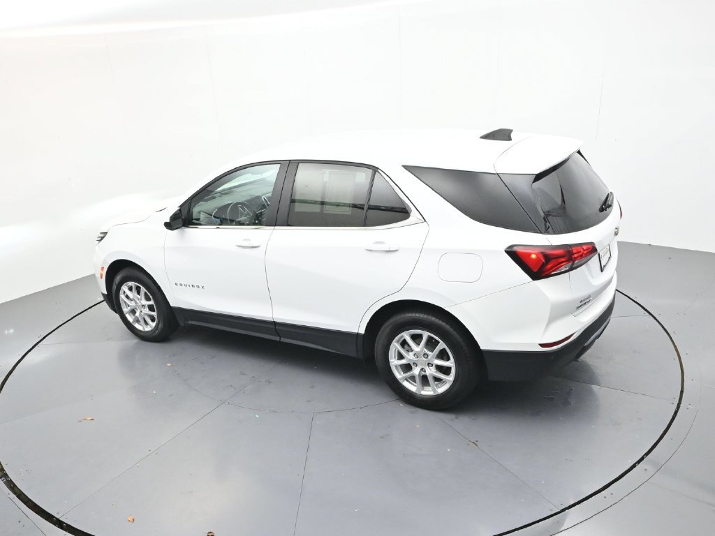 Used 2024 Chevrolet Equinox LT AWD/4WD image 27
