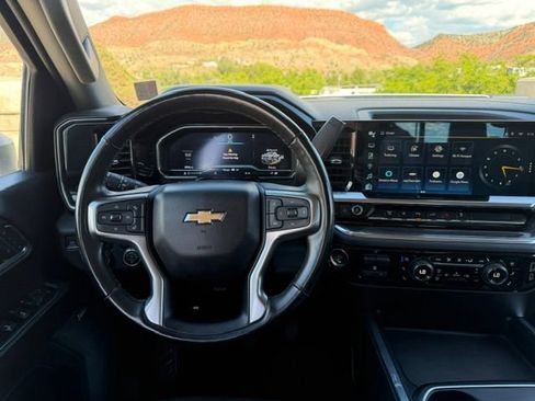 Used 2024 Chevrolet Silverado 3500 LTZ w/ LTZ Premium Package AWD/4WD image 13