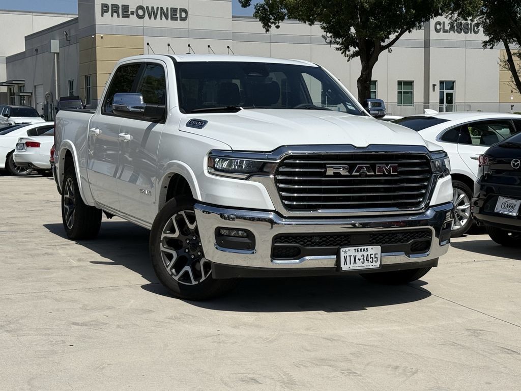 Used 2026 RAM 1500 Laramie AWD/4WD image 2