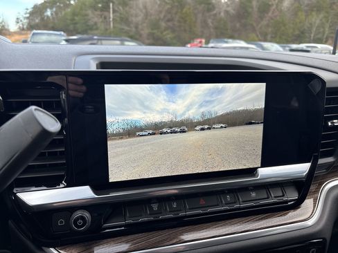 New 2026 Chevrolet Silverado 3500 LT w/ Convenience Package image 17