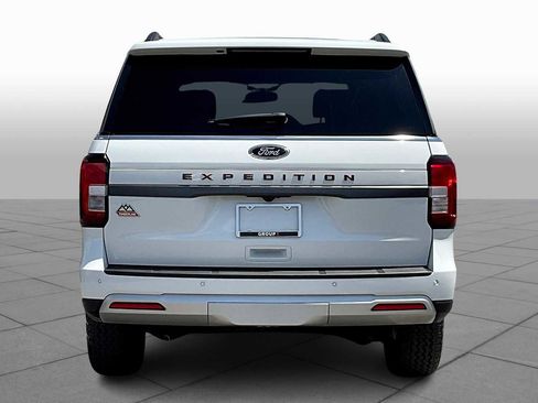 Certified 2024 Ford Expedition Timberline image 7