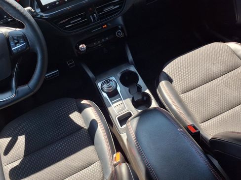 Certified 2024 Ford Escape ST-Line w/ Tech Pack #1 image 11