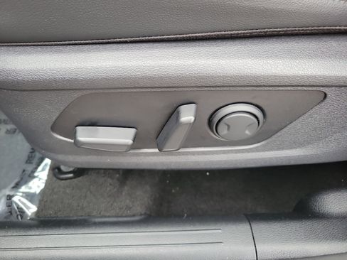 Certified 2023 Kia Sportage SX image 25