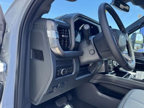 New 2026 Ford F350 Platinum image 31