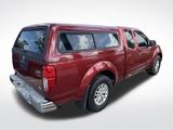Used 2017 Nissan Frontier SV image 2