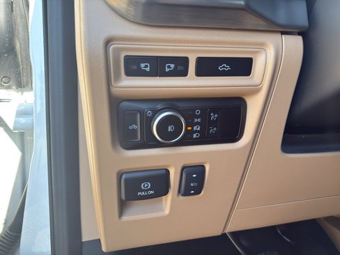 Used 2023 Ford F150 Lariat w/ Equipment Group 502A High image 20