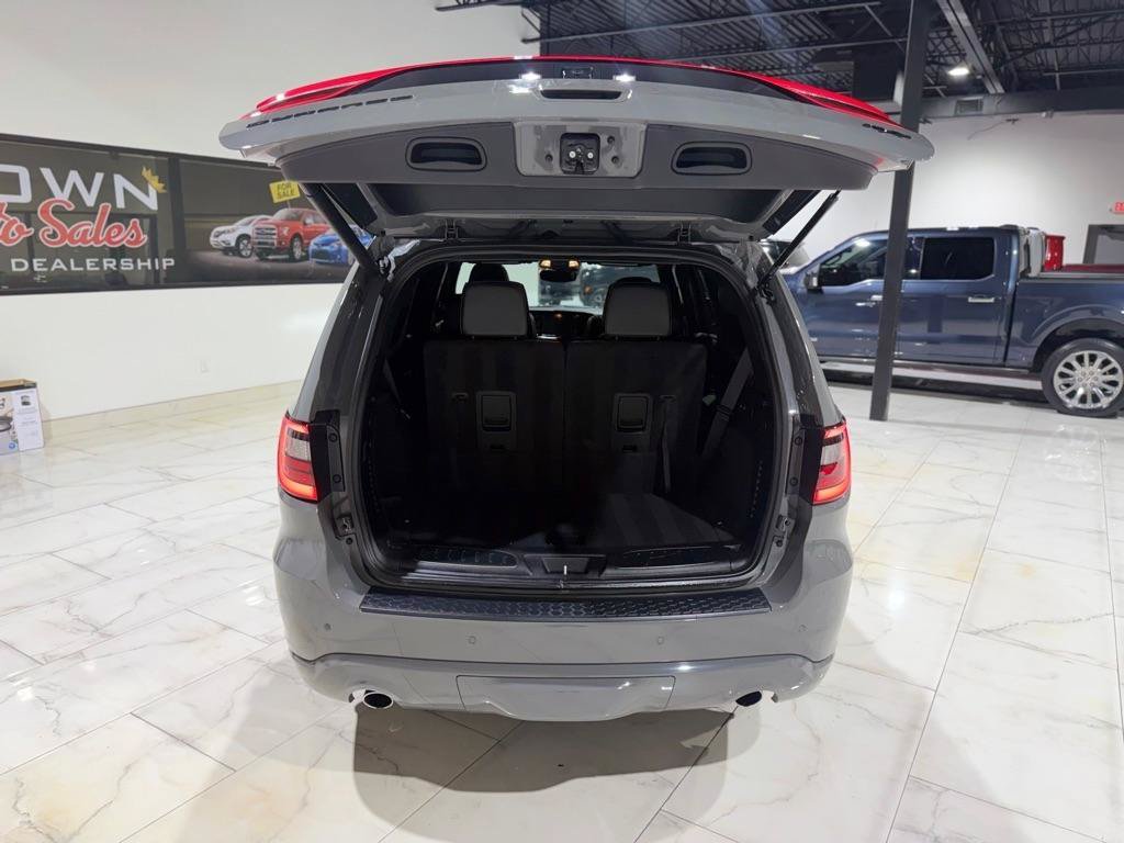 Used 2022 Dodge Durango R/T RWD image 11