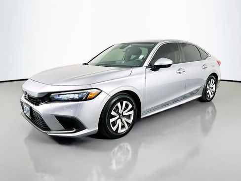 Used 2023 Honda Civic LX image 4