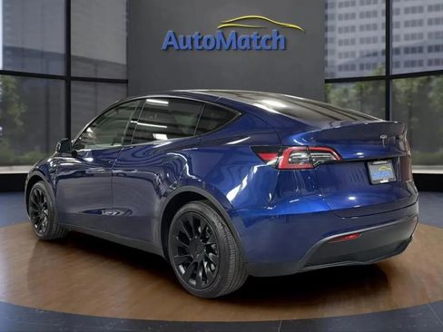 Used 2023 Tesla Model Y Long Range image 8