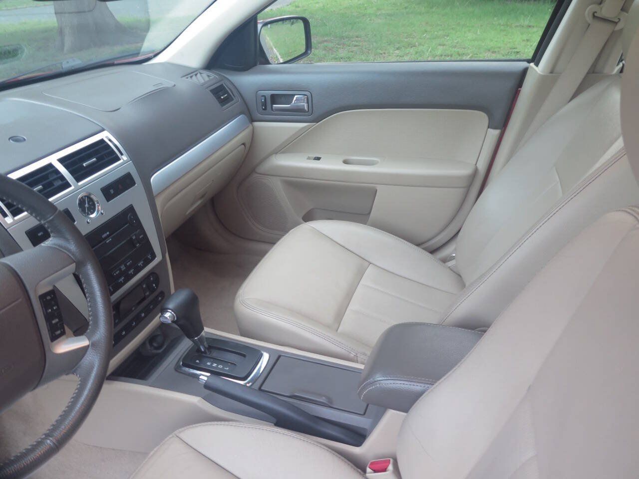 Used 2007 Mercury Milan Premier AWD/4WD image 10