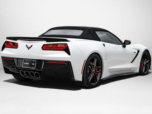Used 2014 Chevrolet Corvette Stingray Convertible w/ 3LT Preferred Equipment Group RWD image 9