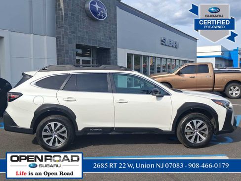 Used 2025 Subaru Outback Premium AWD/4WD image 6