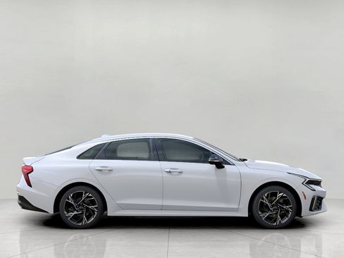 New 2026 Kia K5 GT-Line image 7