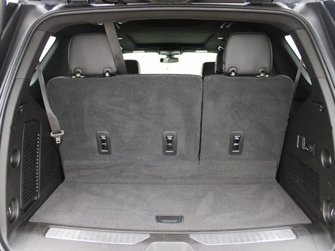 Used 2021 GMC Yukon Denali image 34