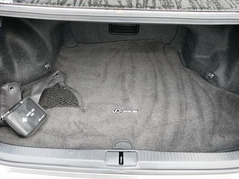 Used 2018 Lexus ES 350 w/ Premier Package image 18