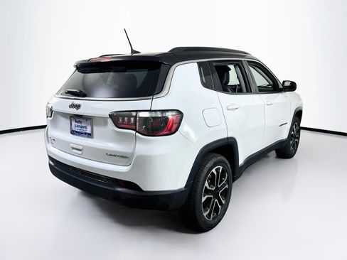 Used 2022 Jeep Compass Limited AWD/4WD image 5