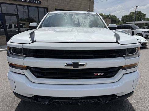 Used 2018 Chevrolet Silverado 1500 LT w/ All Star Edition AWD/4WD image 2