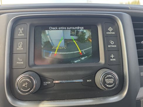 Used 2017 RAM 1500 Express image 27