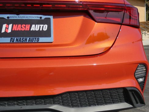 Used 2023 Kia Forte LXS image 9