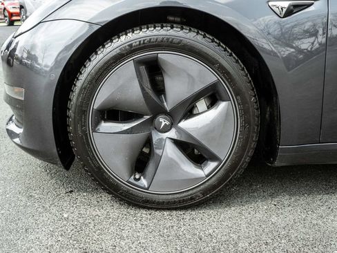 Used 2018 Tesla Model 3 Long Range AWD/4WD image 32