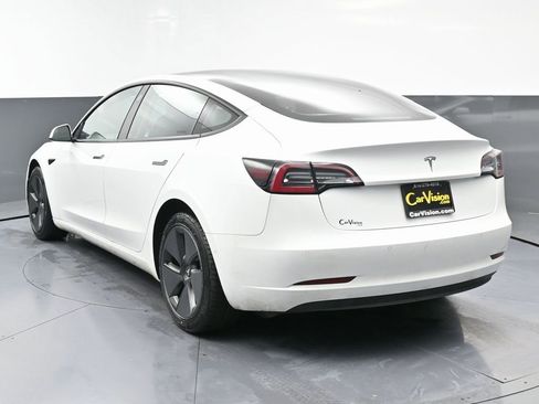 Used 2021 Tesla Model 3 Standard Range Plus image 6