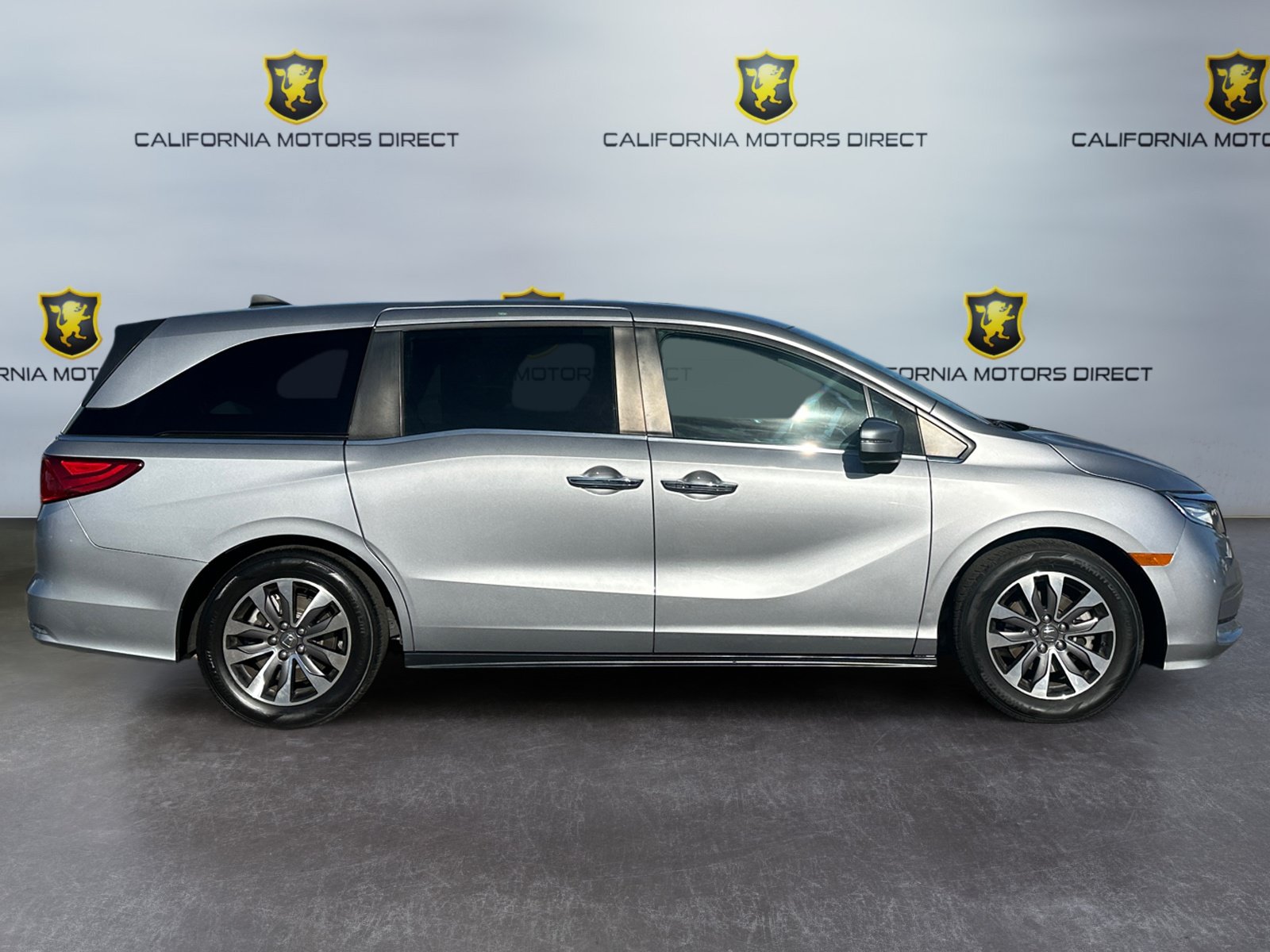 Used 2023 Honda Odyssey EX-L image 4