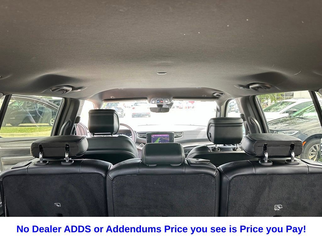 Used 2024 Jeep Wagoneer Series II w/ Flexible Seating Group RWD image 18