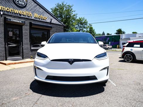 Used 2022 Tesla Model X AWD/4WD image 2