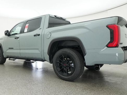 New 2026 Toyota Tundra SR5 w/ SR5 Convenience Package AWD/4WD image 21