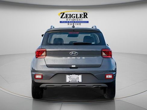 New 2026 Hyundai Venue SEL FWD image 7