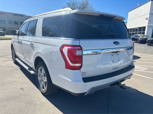 Used 2021 Ford Expedition Max XLT image 2