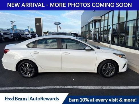Used 2023 Kia Forte LXS FWD image 10