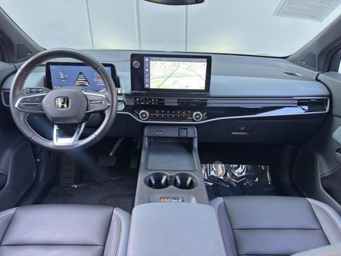 Used 2024 Honda Prologue Touring image 12