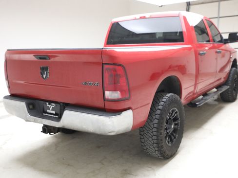Used 2013 RAM 2500 Tradesman w/ Chrome Appearance Group AWD/4WD image 4