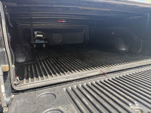 Used 2014 RAM 1500 Laramie w/ Convenience Group image 6