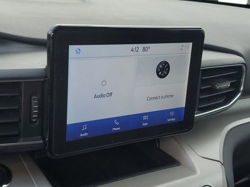 Used 2023 Ford Explorer XLT w/ Equipment Group 202A image 16